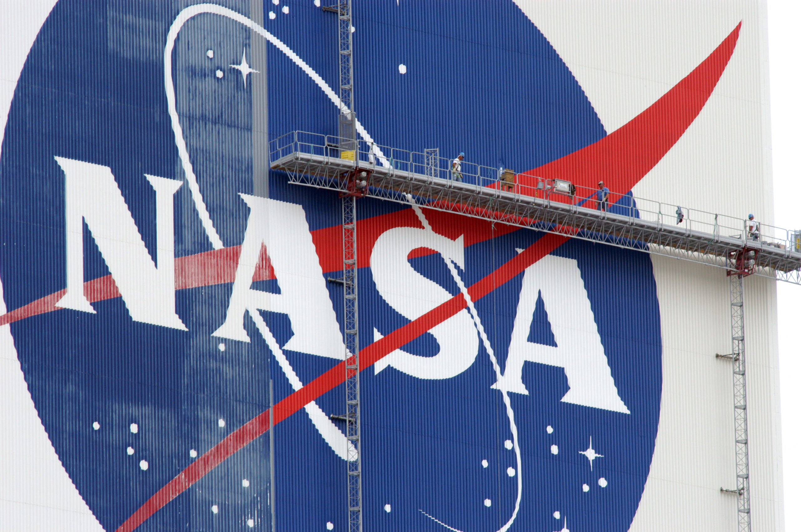 Join NASA for Live Coverage of Orion’s Return to Earth